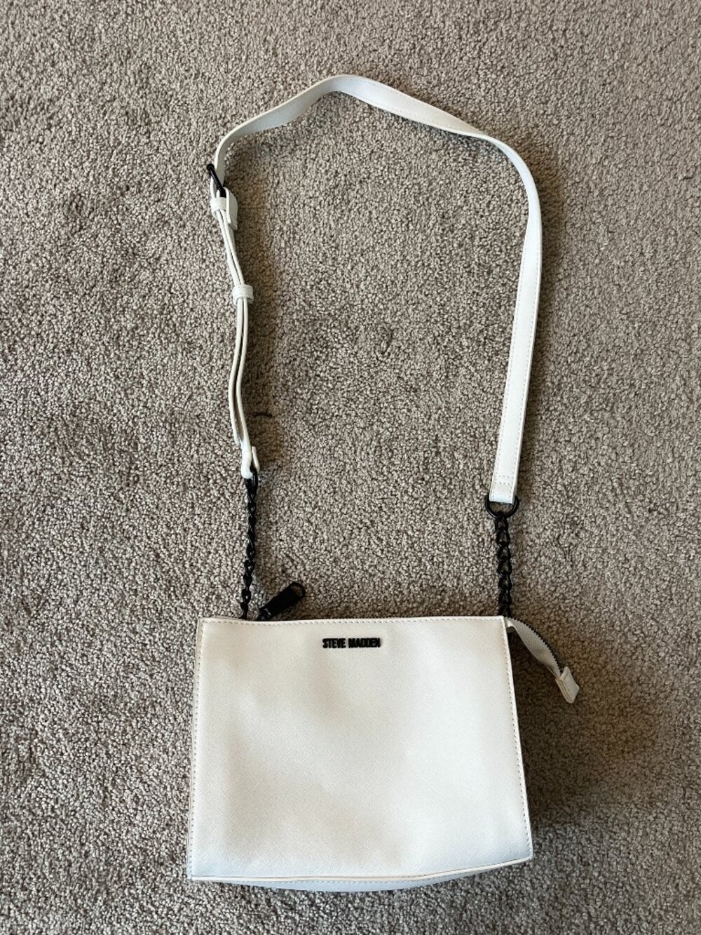 Steve Madden White and Black Crossbody Bag Black Chain Strap